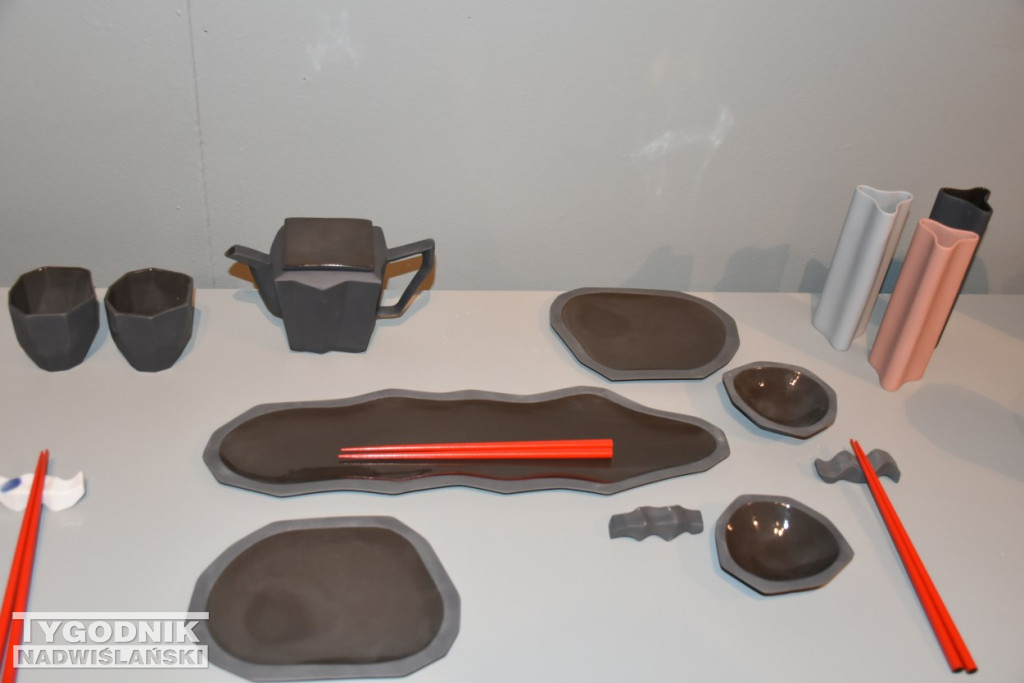 Ćmielowska porcelana w Muzeum Zamkowym