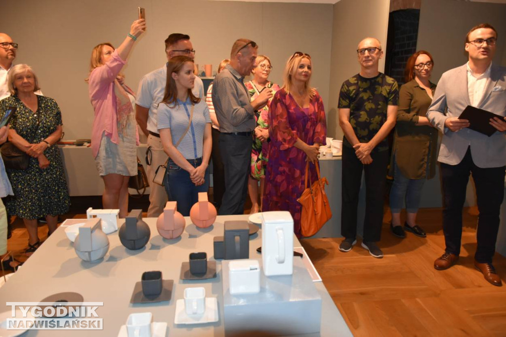 Ćmielowska porcelana w Muzeum Zamkowym