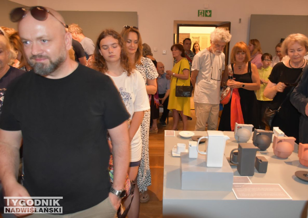 Ćmielowska porcelana w Muzeum Zamkowym