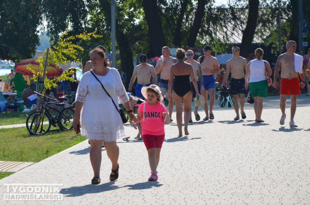 Jezioro Tarnobrzeskie - niedziela, 16 lipca 2023