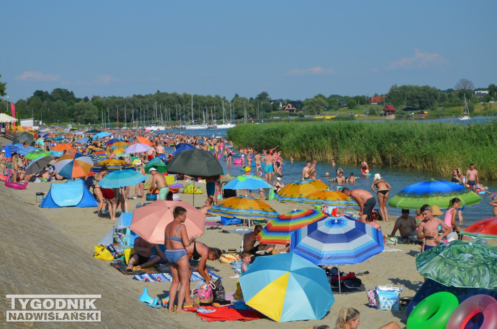 Jezioro Tarnobrzeskie - niedziela, 16 lipca 2023