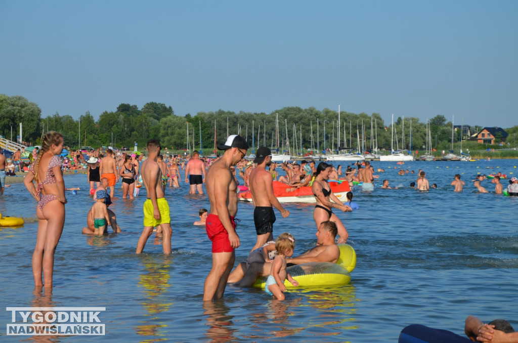 Jezioro Tarnobrzeskie - niedziela, 16 lipca 2023