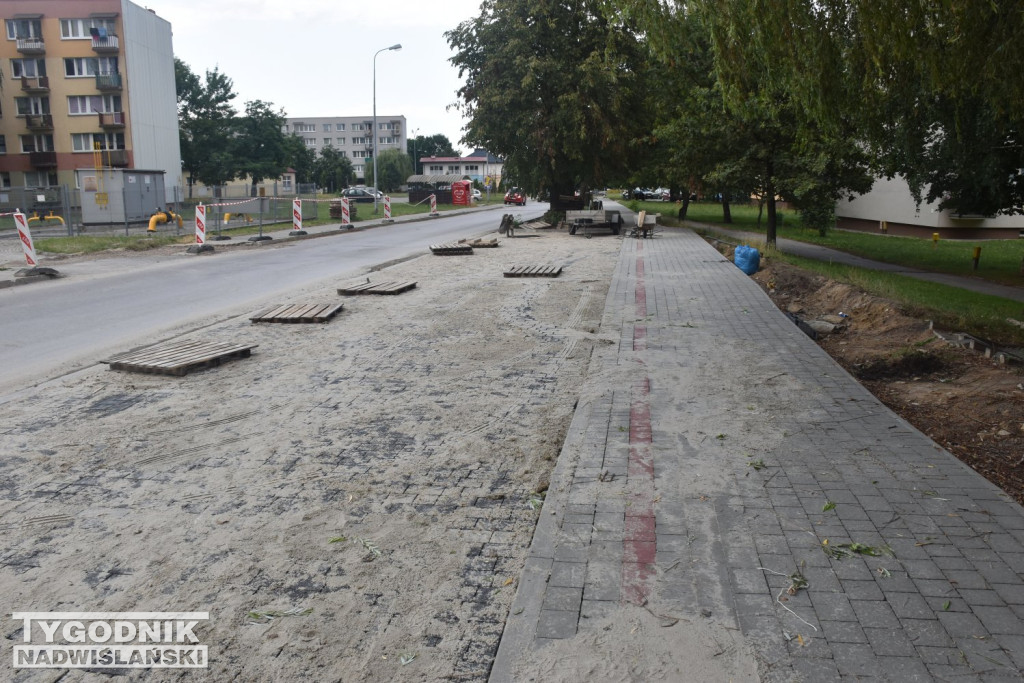 Prace na ul. Dąbrowskiej w Tarnobrzegu