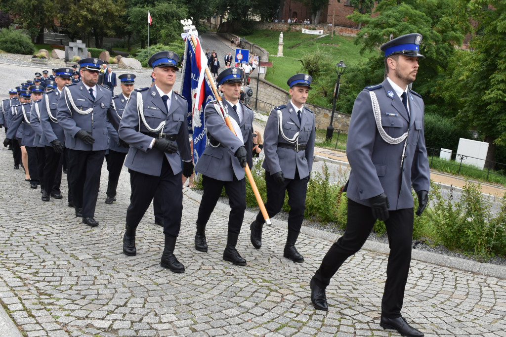 Powiatowe obchody Święta Policji w Sandomierzu