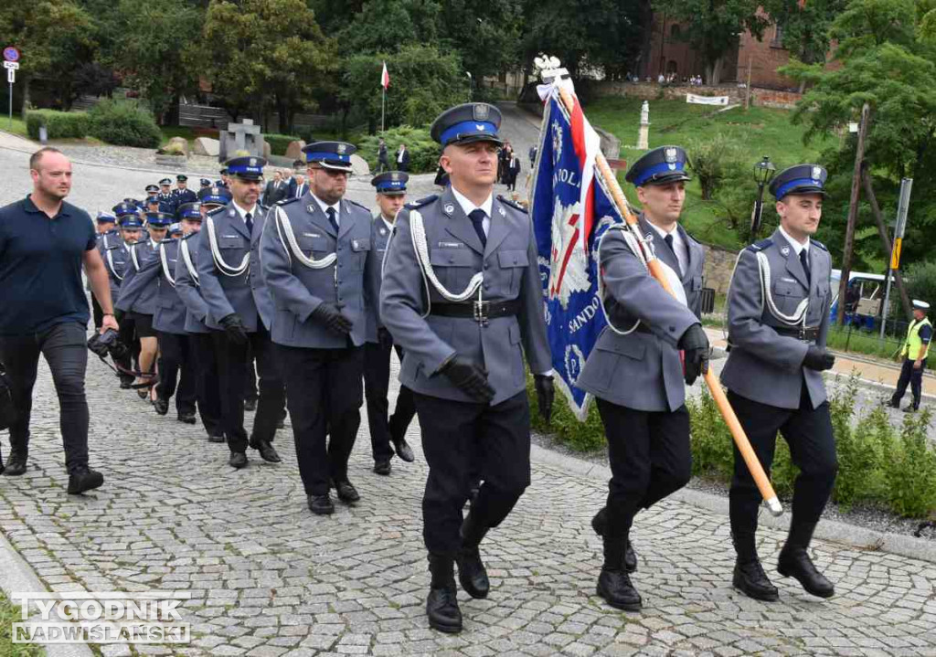 Powiatowe obchody Święta Policji w Sandomierzu