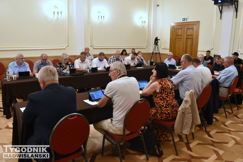 W Tarnobrzegu będzie referendum. Radni zdecydowali