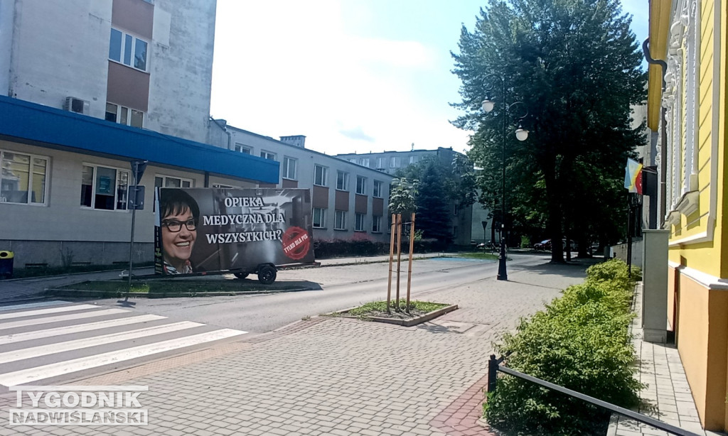 Baner na przywitanie marszałek Elżbiety Witek