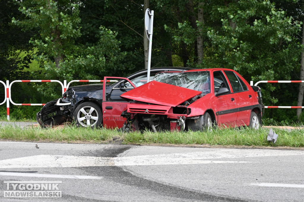 Wypadek przy wjeździe nad Jezioro Tarnobrzeskie