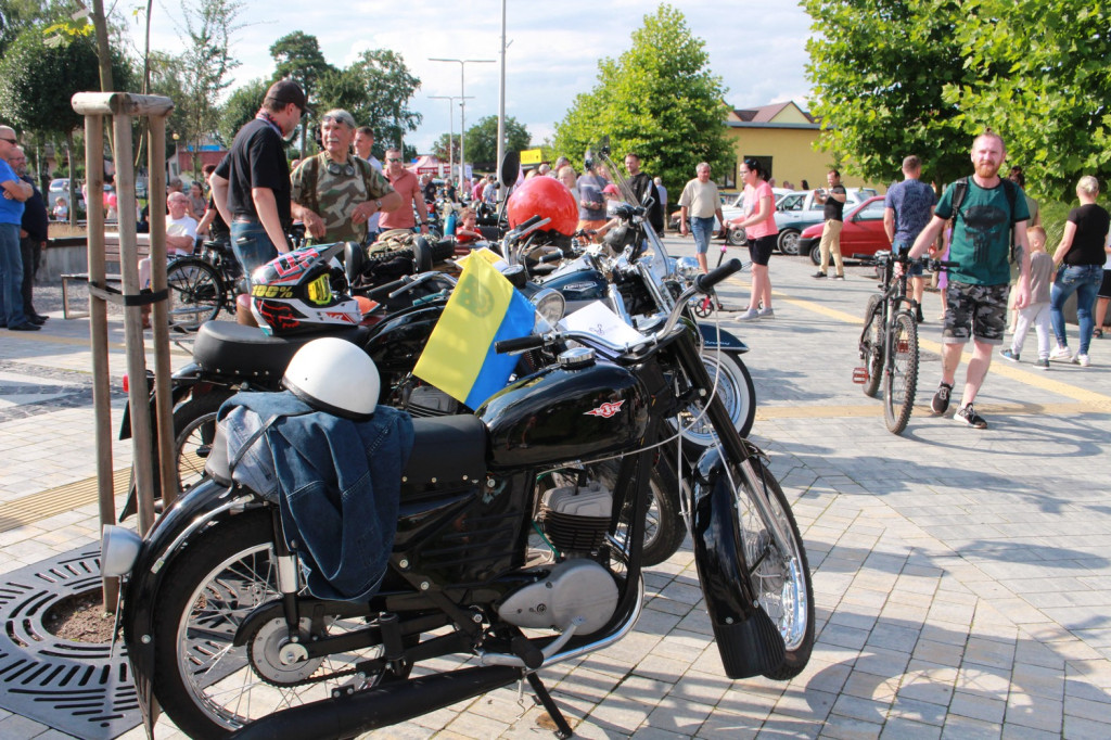 Retrotłoki w Gorzycach