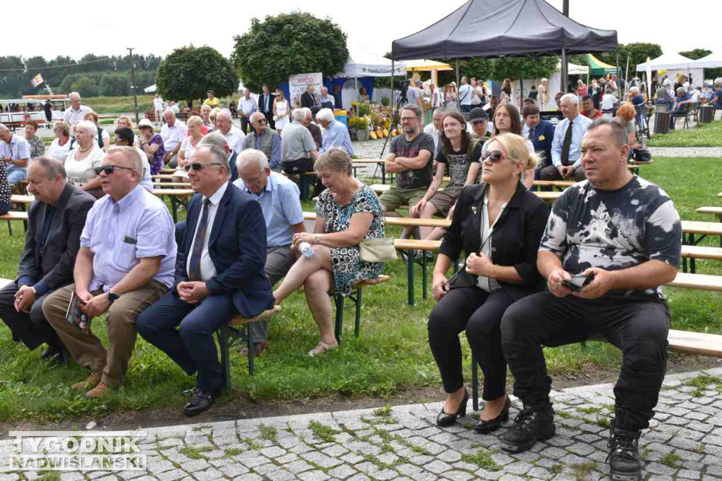 II Powiatowe Sandomierskie Święto Miodu