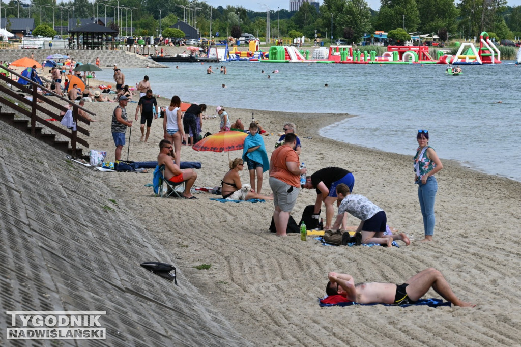 Pogodna niedziela nad Jeziorem Tarnobrzeskim