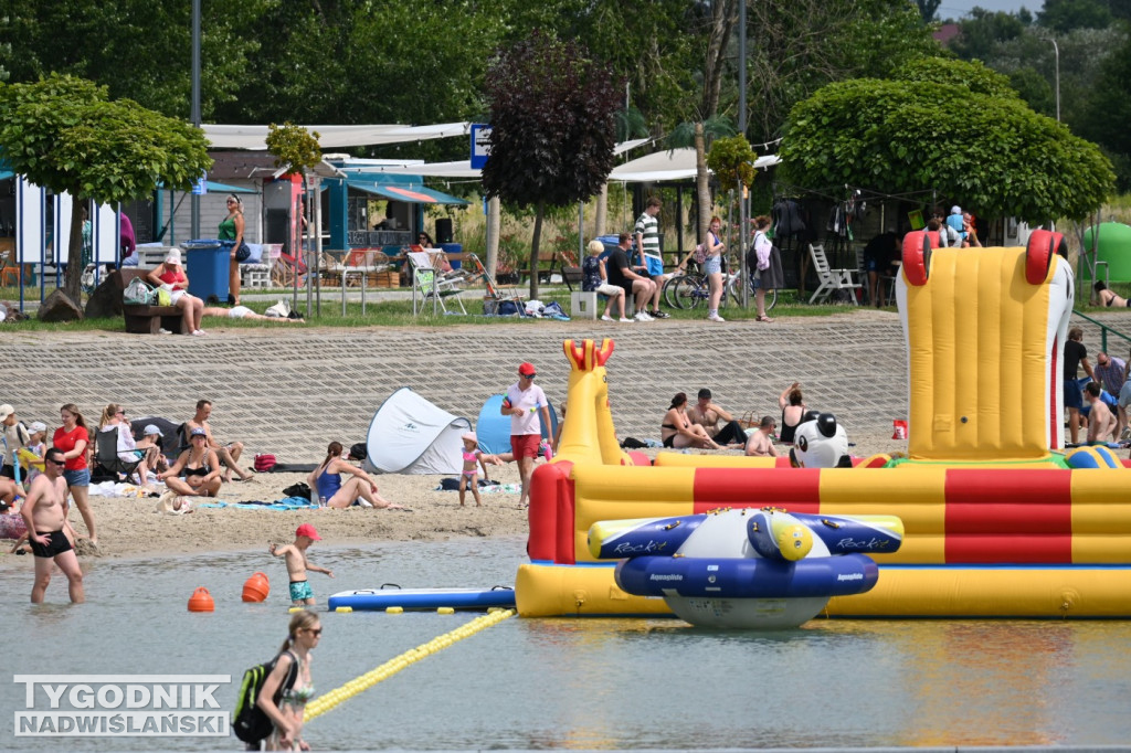 Pogodna niedziela nad Jeziorem Tarnobrzeskim
