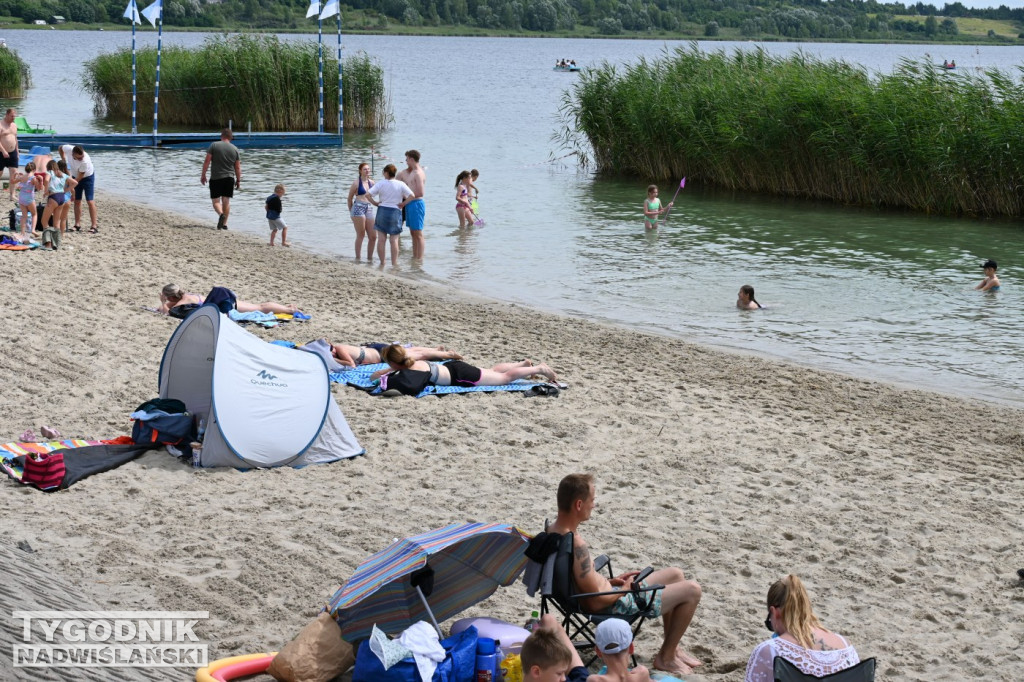 Pogodna niedziela nad Jeziorem Tarnobrzeskim