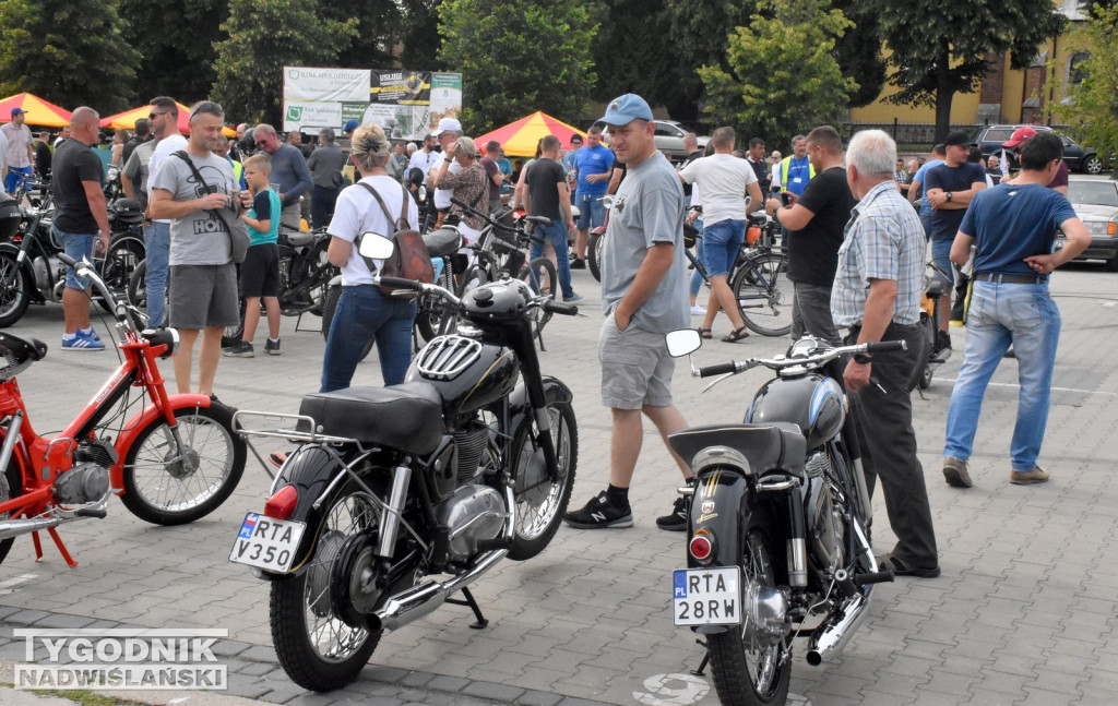 VII Zlot Starych Motocykli PRL w Grębowie