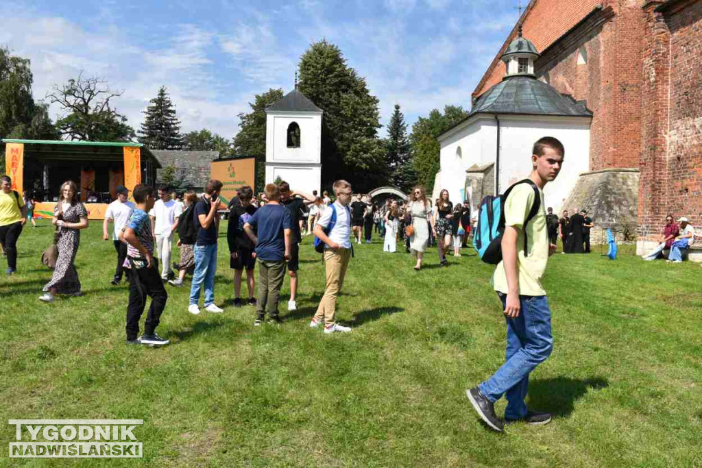 Diecezjalne spotkanie młodych w Zawichoście