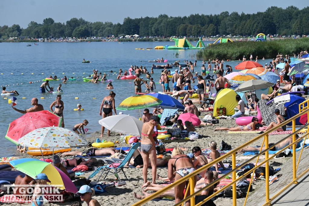 Świąteczny wtorek nad Jeziorem Tarnobrzeskim