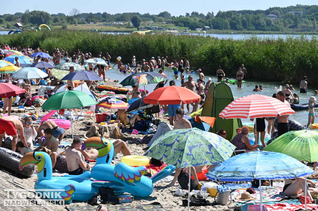 Świąteczny wtorek nad Jeziorem Tarnobrzeskim