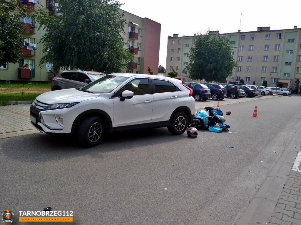 Zderzenie motorowerzysty z autem w Skopaniu
