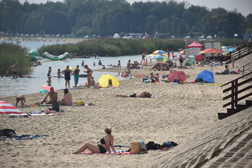 Piątek, 18 sierpnia, nad Jeziorem Tarnobrzeskim