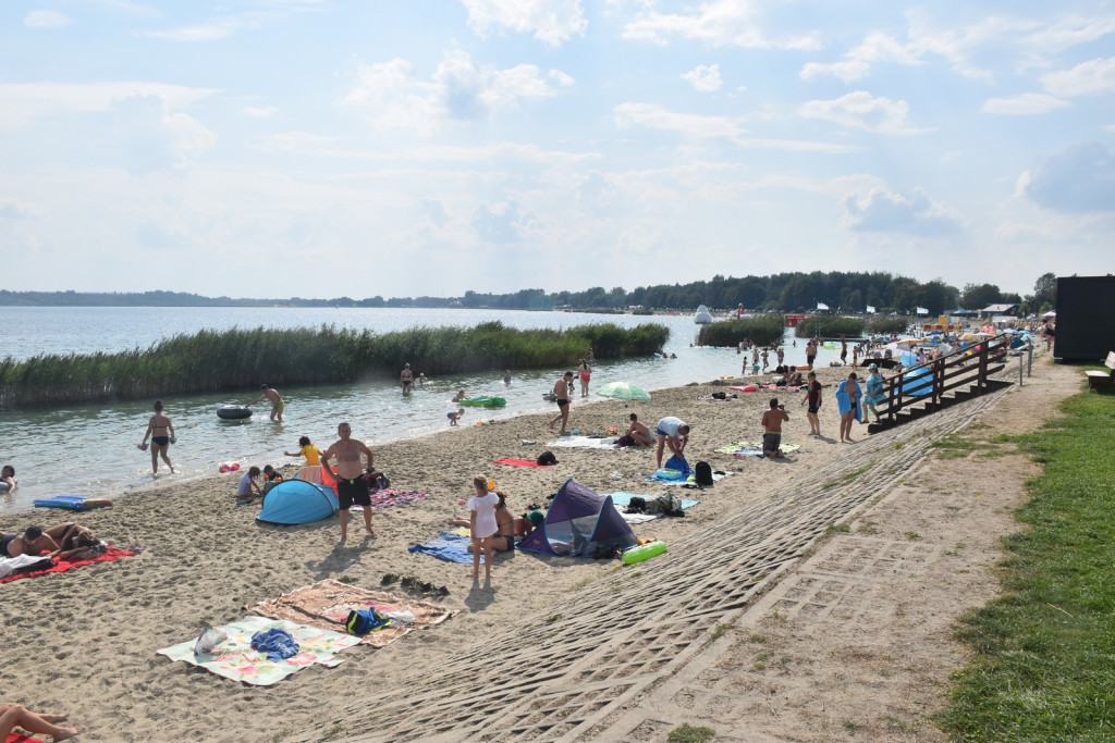Piątek, 18 sierpnia, nad Jeziorem Tarnobrzeskim