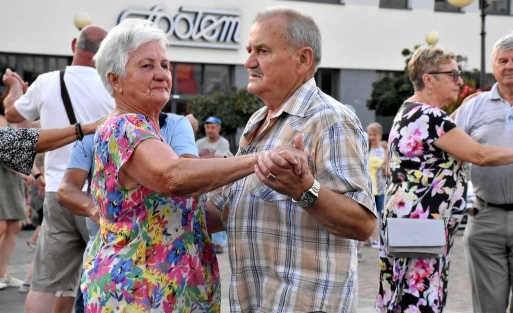 Sierpniowa potańcówka w Tarnobrzegu