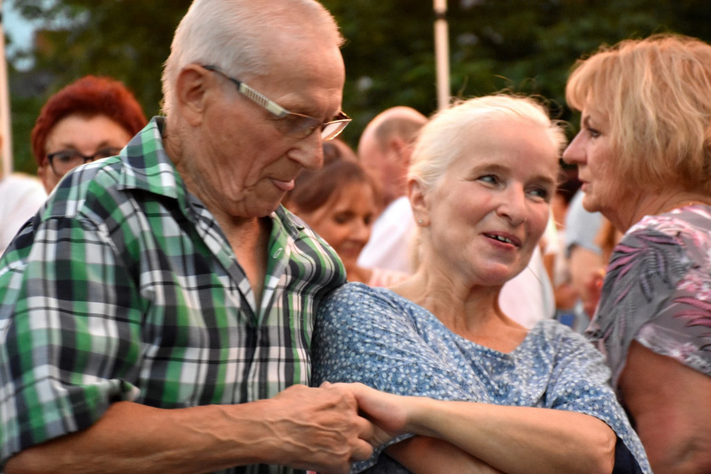 Sierpniowa potańcówka w Tarnobrzegu