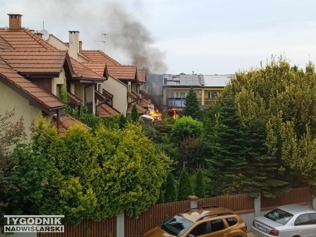 Pożar na osiedlu Piastów w Tarnobrzegu