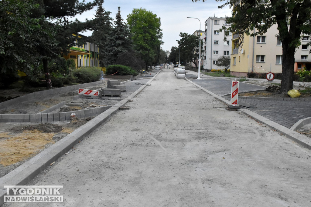 Droga do szkoły - ul. Kochanowskiego w Tarnobrzegu