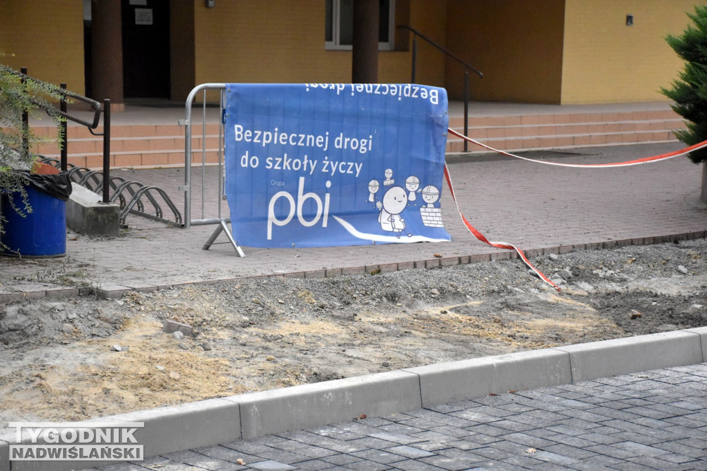 Droga do szkoły - ul. Kochanowskiego w Tarnobrzegu