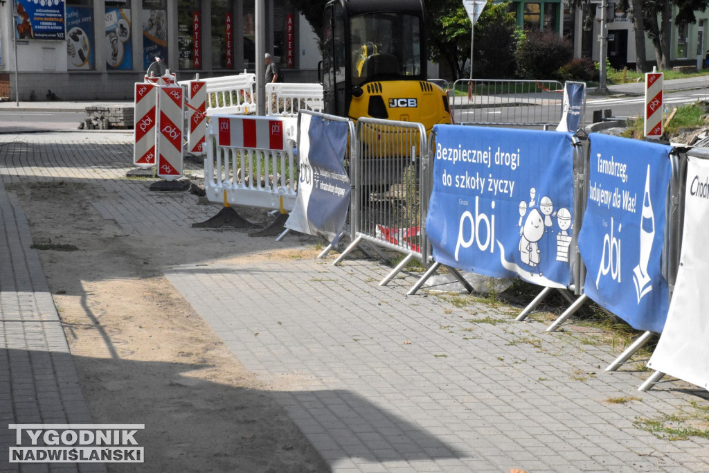 Droga do szkoły - ul. Kochanowskiego w Tarnobrzegu