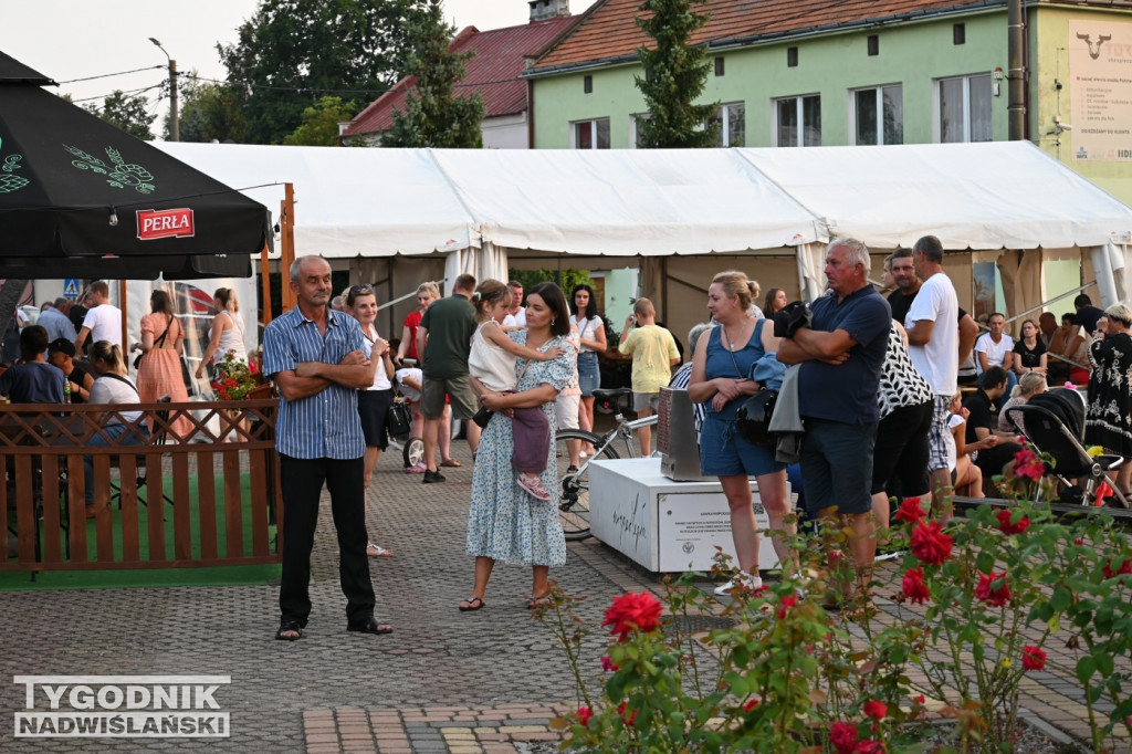 Biesiada w Baranowie Sandomierskim
