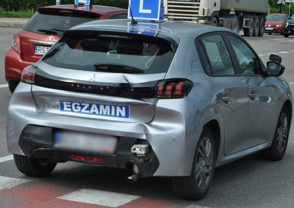 Zderzenie przerwało egzamin na ulicy Mickiewicza