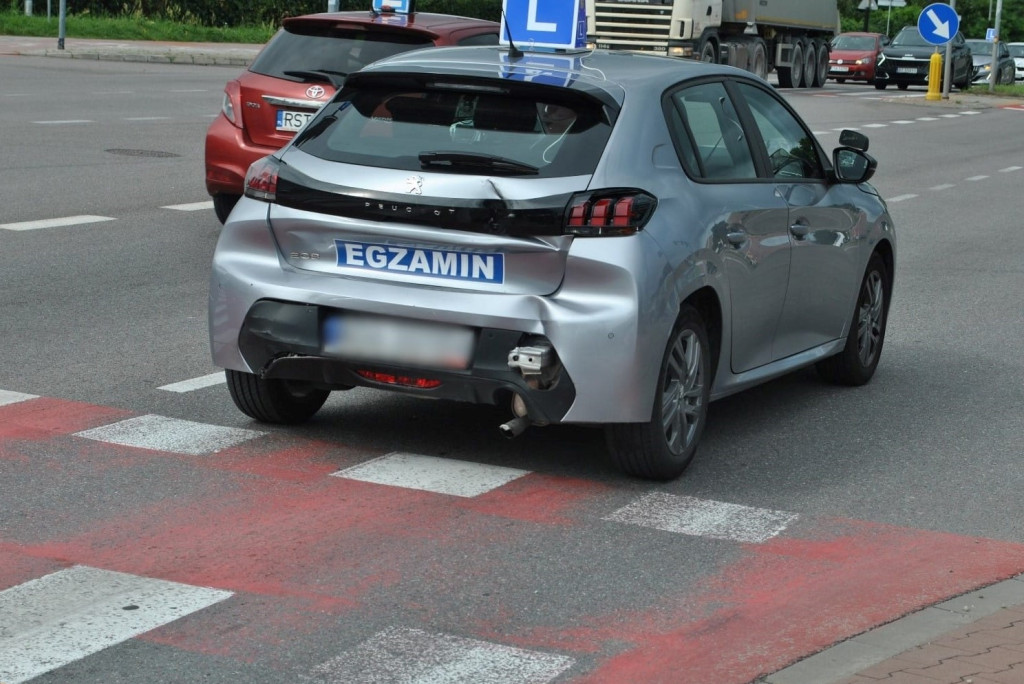 Zderzenie przerwało egzamin na ulicy Mickiewicza