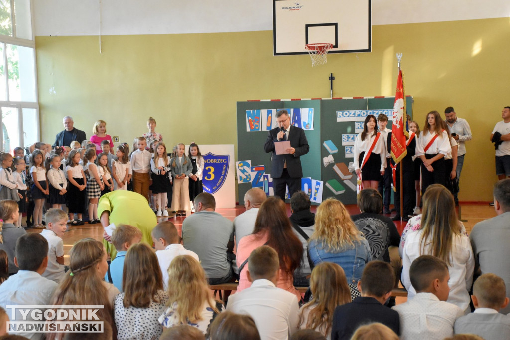 Rozpoczęcie roku szkolnego SP 3 w Tarnobrzegu