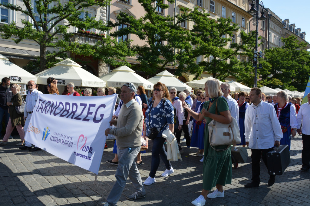 Tarnobrzeżanie na Senioraliach w Krakowie