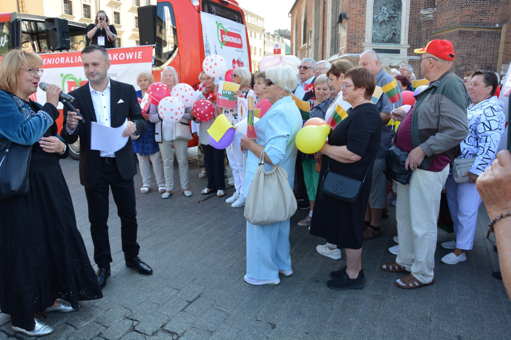 Tarnobrzeżanie na Senioraliach w Krakowie