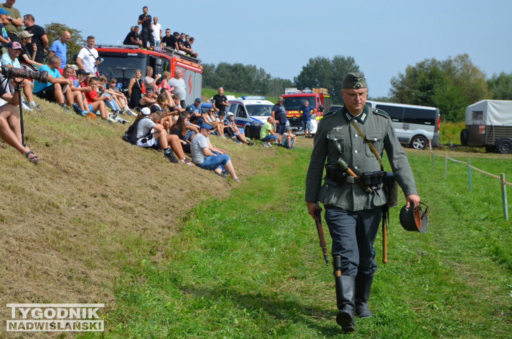 Odtworzyli bitwę pod Osiekiem z września 1939 r.