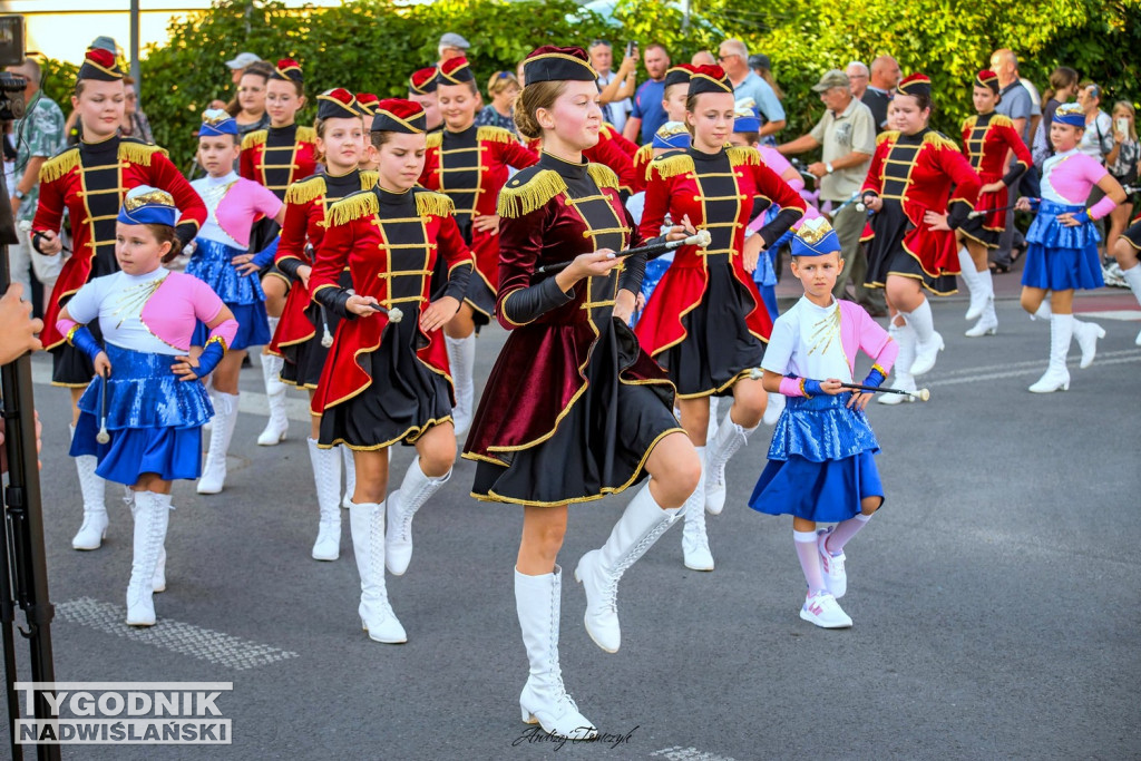 Dworzec PKP Rozwadów i Piknik Kolejarski