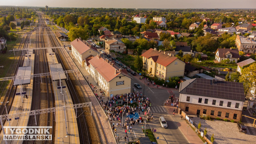 Dworzec PKP Rozwadów i Piknik Kolejarski