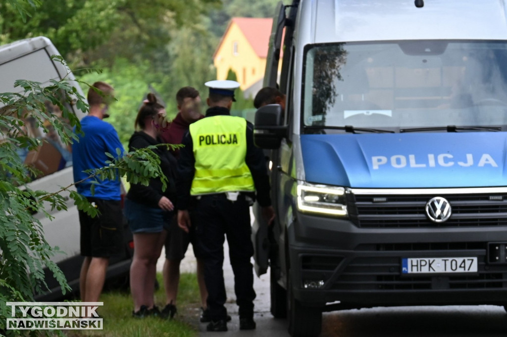 Potrącenie 13-letniego rowerzysty w Stalach