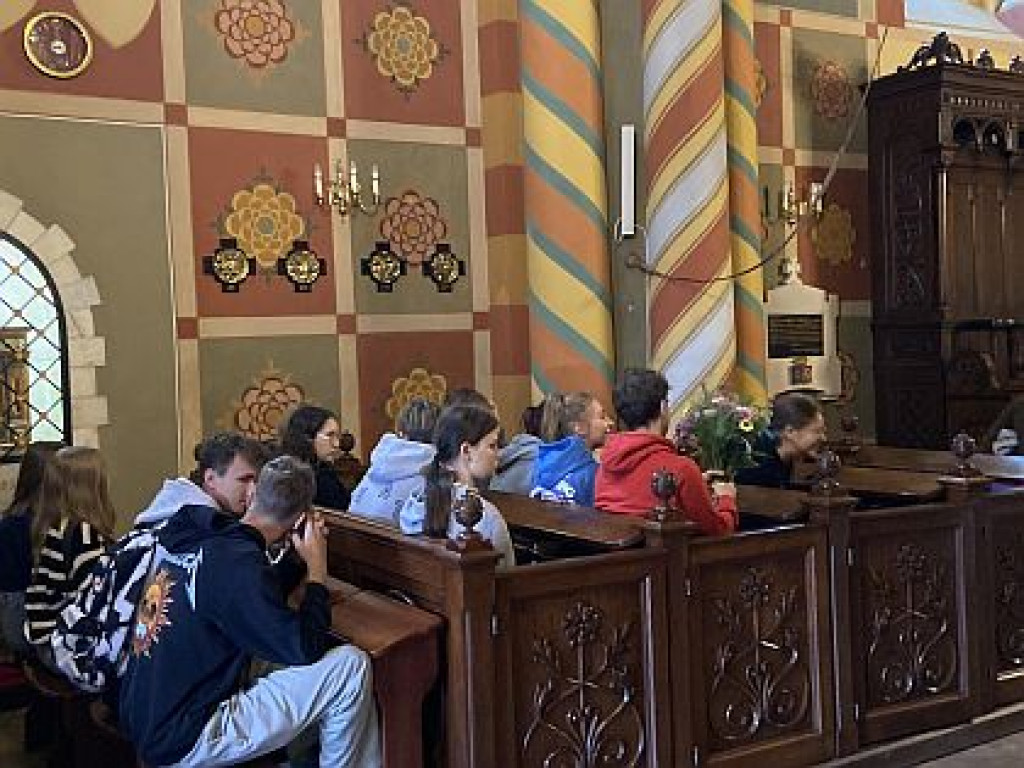 Pielgrzymka tarnobrzeskiej młodzieży do Wielowsi