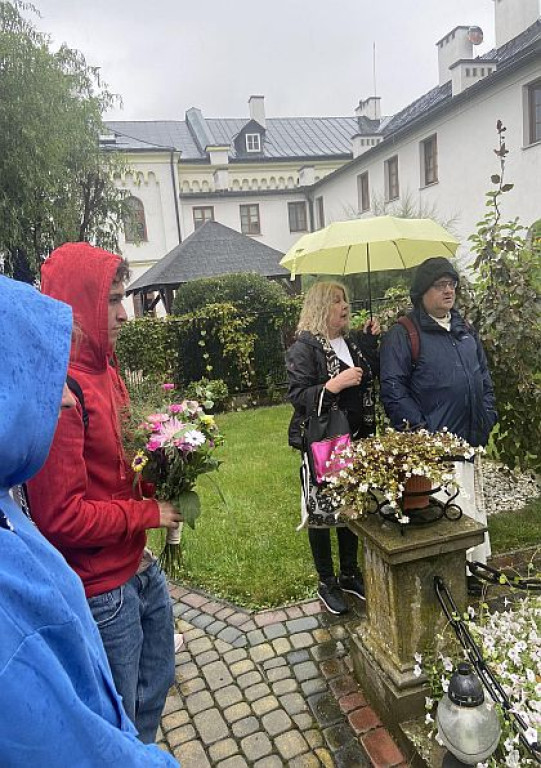 Pielgrzymka tarnobrzeskiej młodzieży do Wielowsi