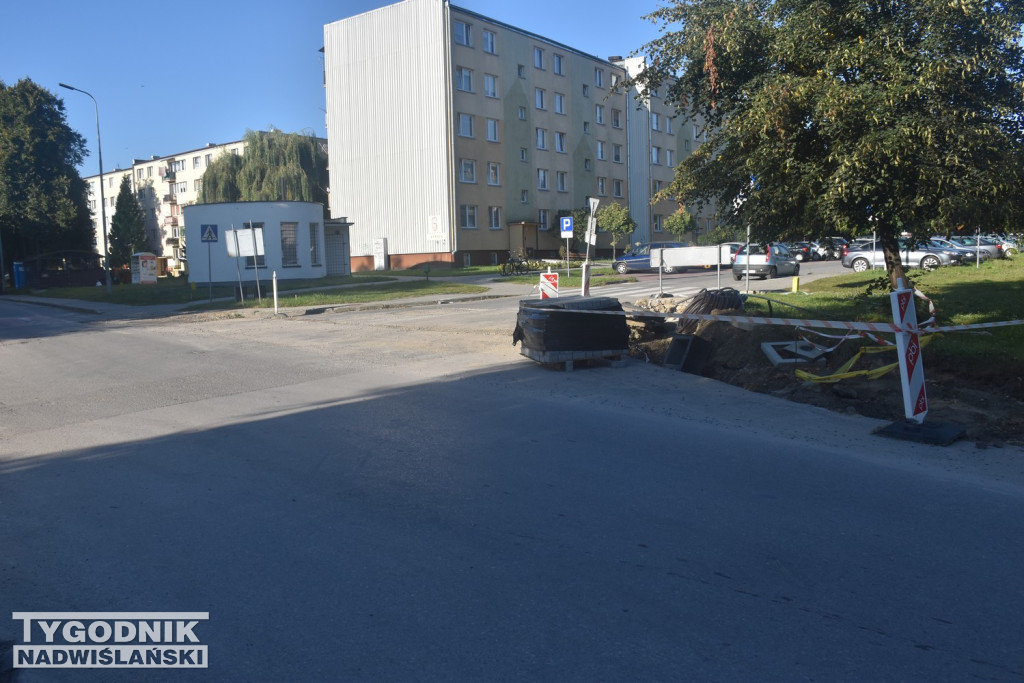 Remonty ul. Dąbrowskiej i Zwierzynieckiej