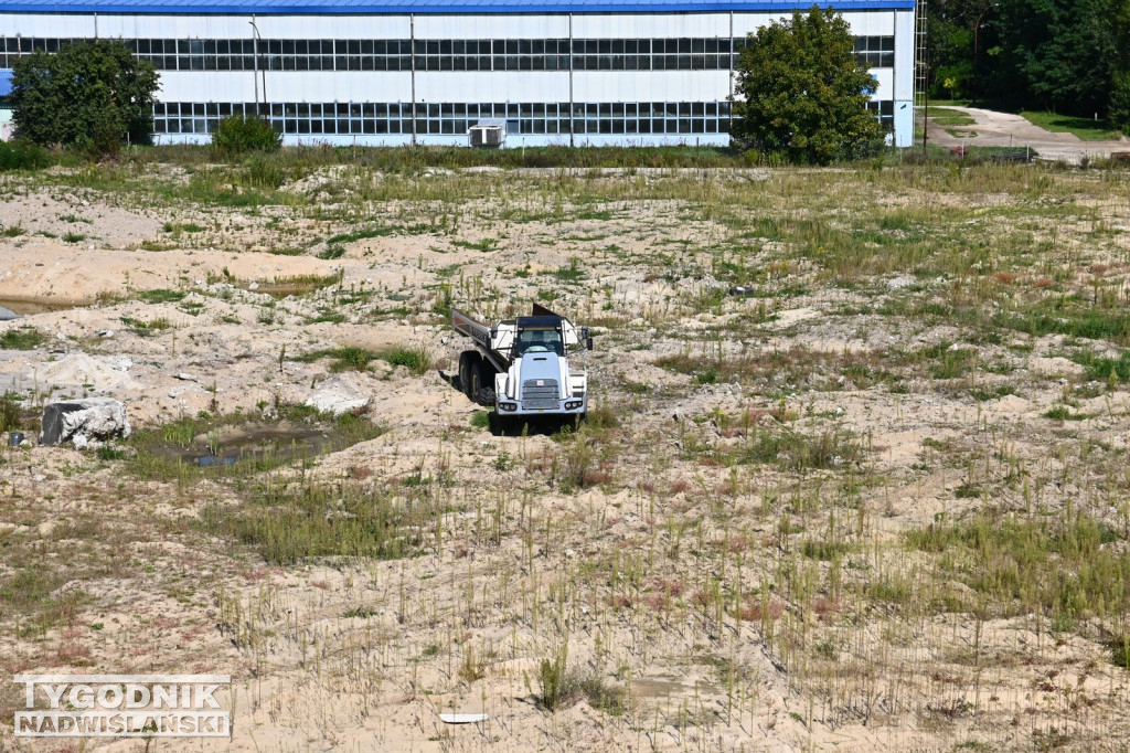 Park handlowy i Leroy Merlin na osiedlu Mokrzyszów