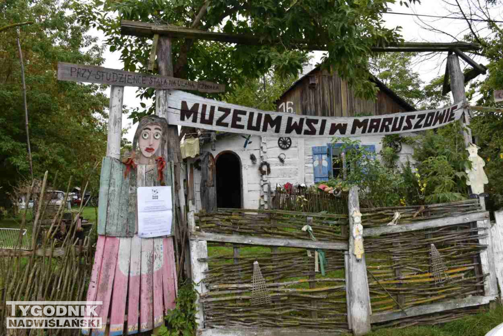  Przegląd zespołów ludowych w Maruszowie