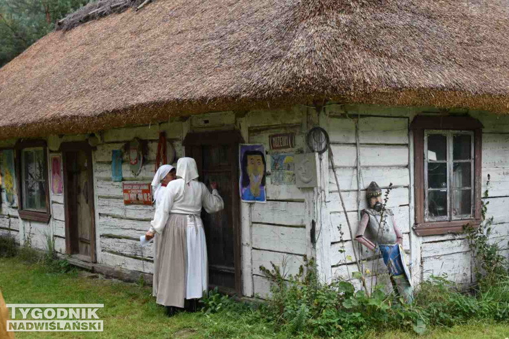  Przegląd zespołów ludowych w Maruszowie