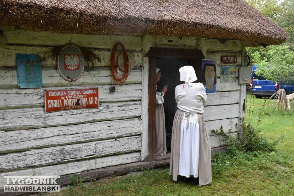  Przegląd zespołów ludowych w Maruszowie