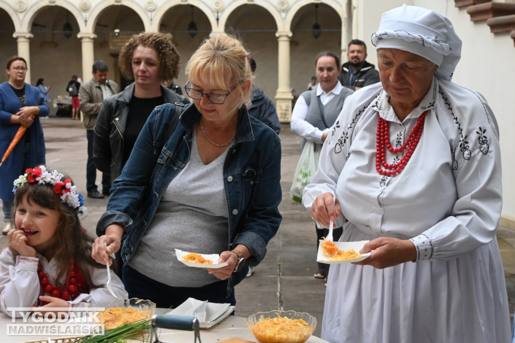 Kiermasz z Darami Jesieni w Baranowie Sandomierskim