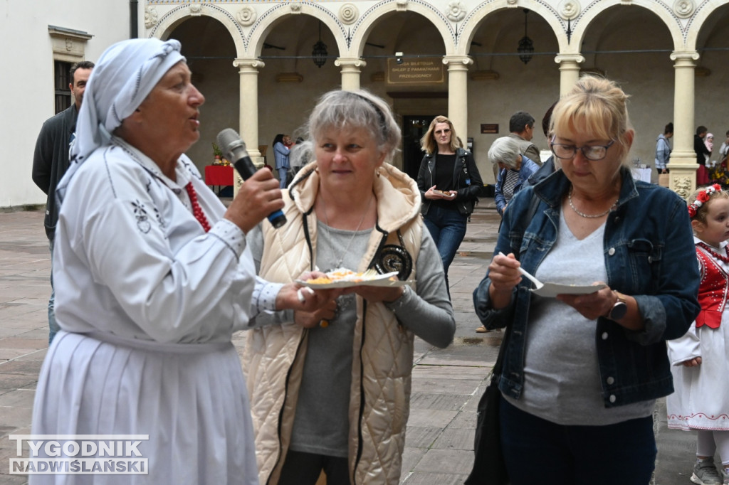 Kiermasz z Darami Jesieni w Baranowie Sandomierskim