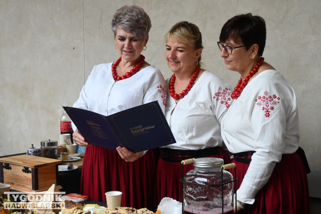 Kiermasz z Darami Jesieni w Baranowie Sandomierskim